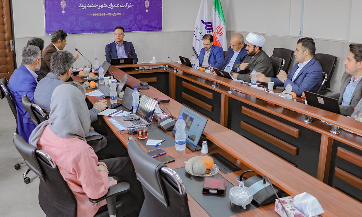 بررسی تاثیرات مسکن مهرپرندومسکن ملی پرند در شهرپرند